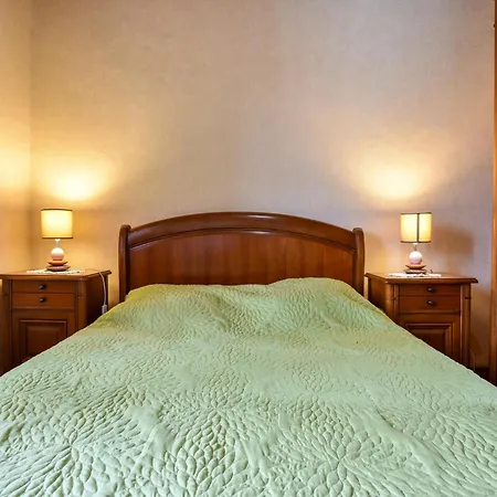 1km From The Gouffre De Padirac!, Cleaning Included *